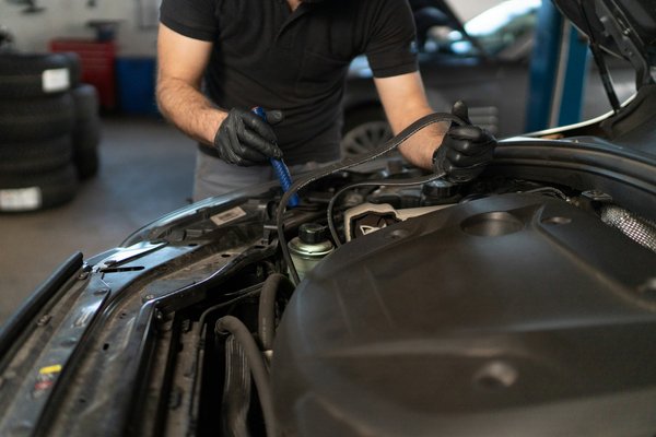 Changer la courroie de distribution sur votre peugeot 508 : guide essentiel